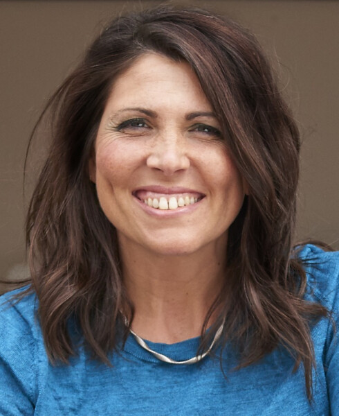 Julie-Ann Dean image